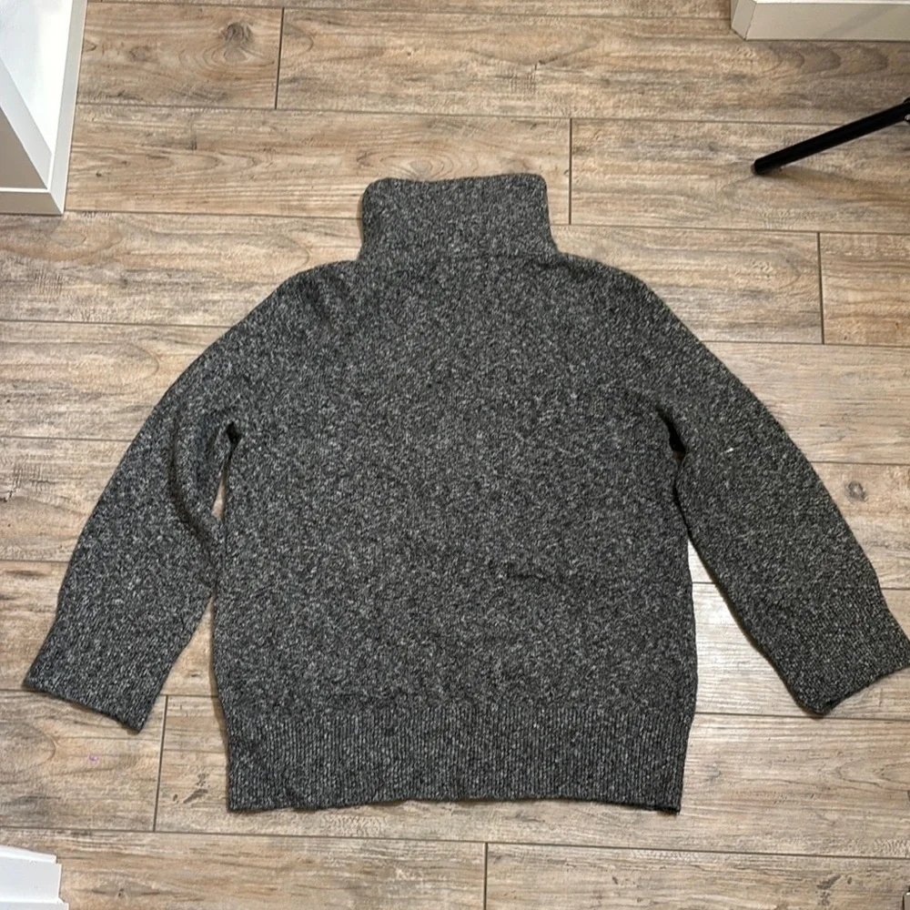Workshop Republic Women's Gray Sweater Size Large